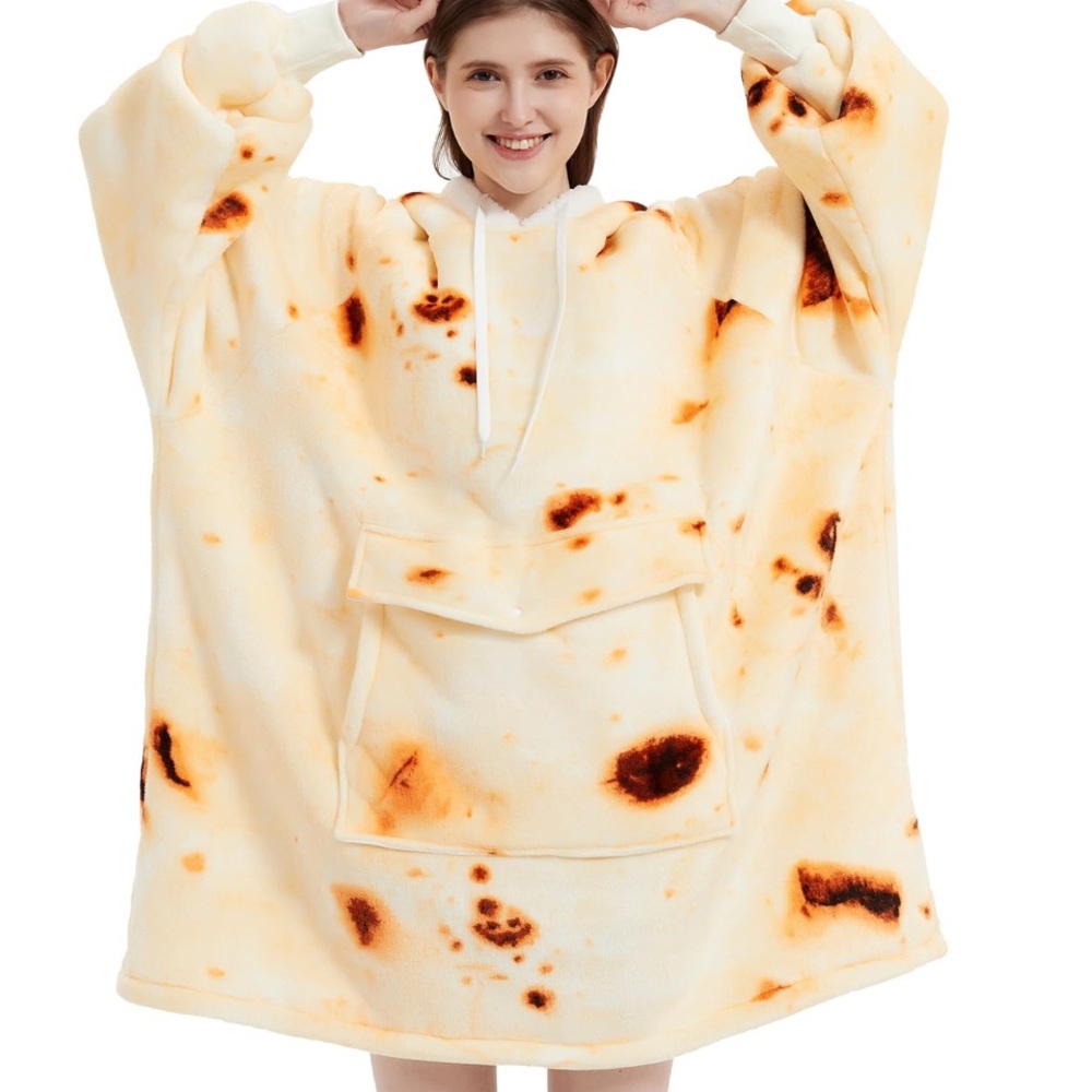 Qeils Burrito Blanket Hoodie NWT